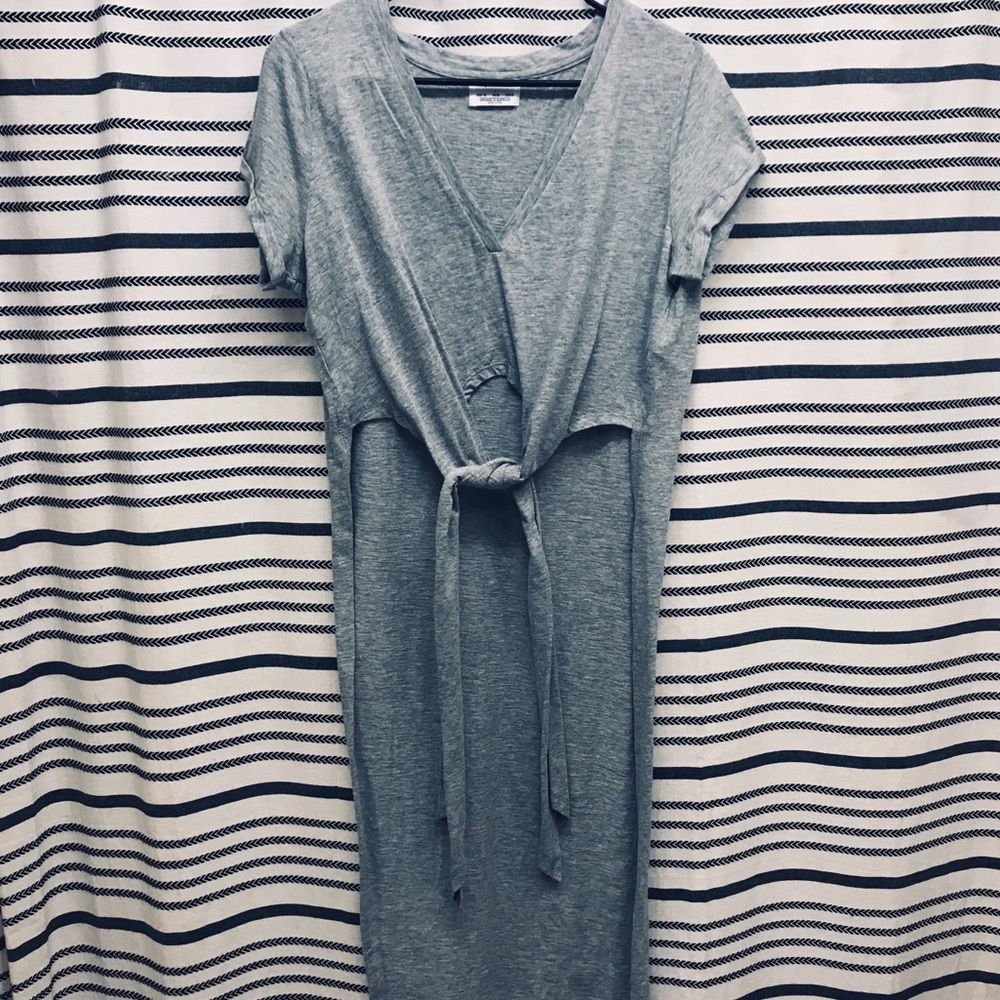 White Fox Boutique tee with front tie